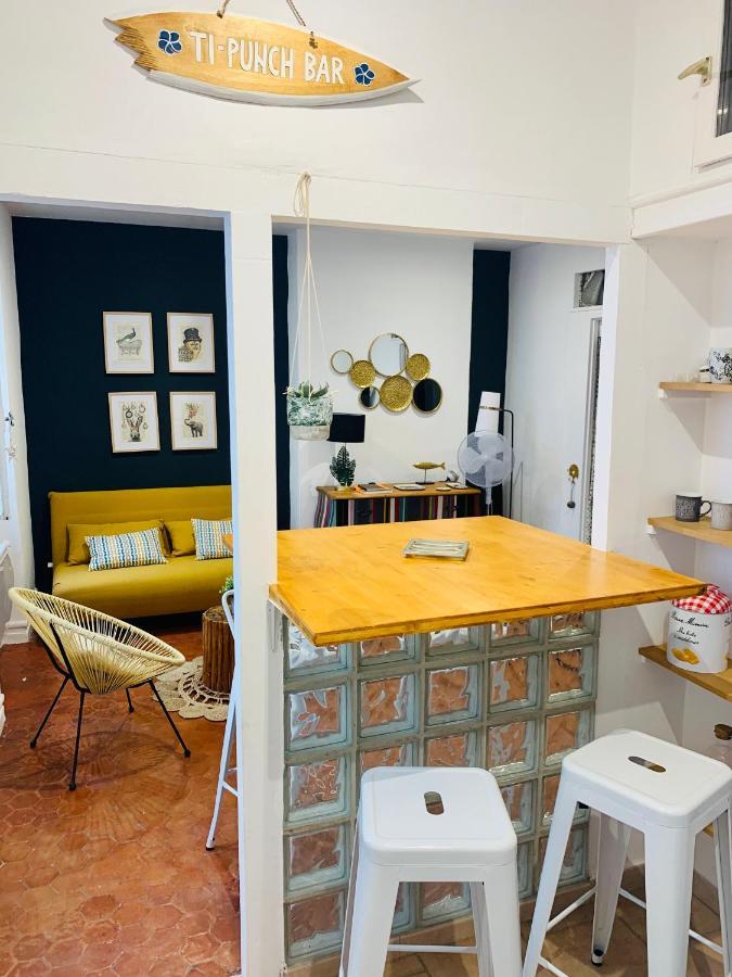 Un Petit Cocon En Plein Centre De Marseille Apartment Luaran gambar