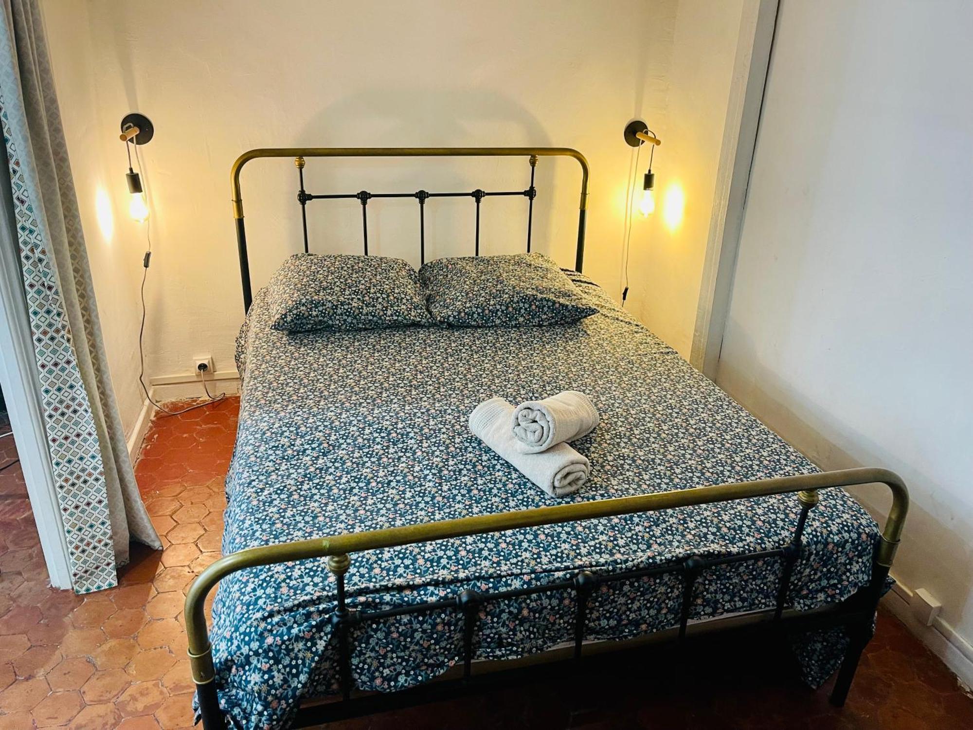 Un Petit Cocon En Plein Centre De Marseille Apartment Luaran gambar